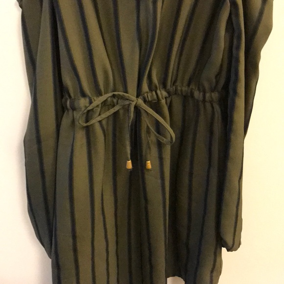 Green/Black Cold weather shoulder dress SMALL - Picture 5 of 5